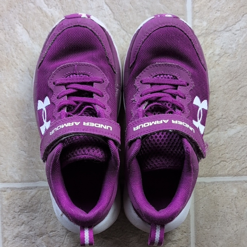 Under Armour Kids Sneakers in Purple and White